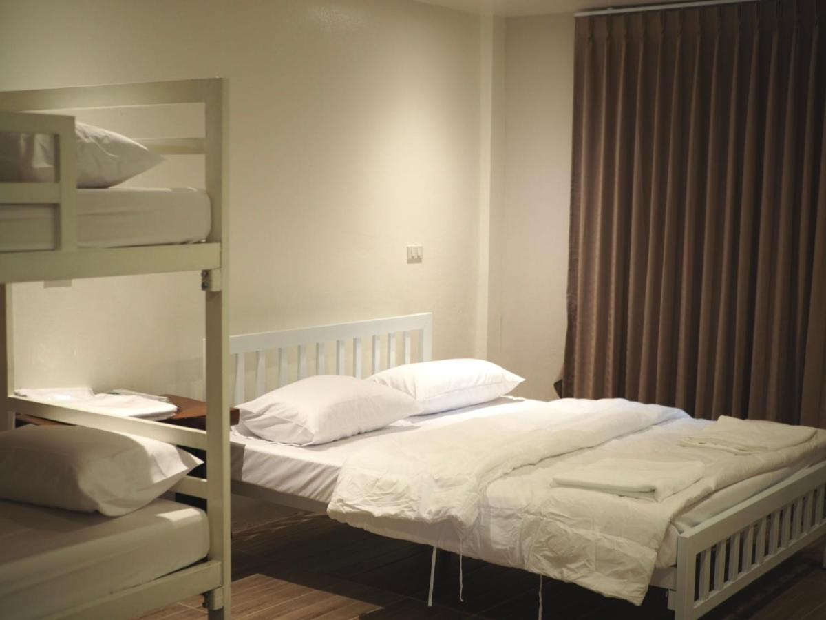 Krung Tone Hostel Bangkok Eksteriør bilde