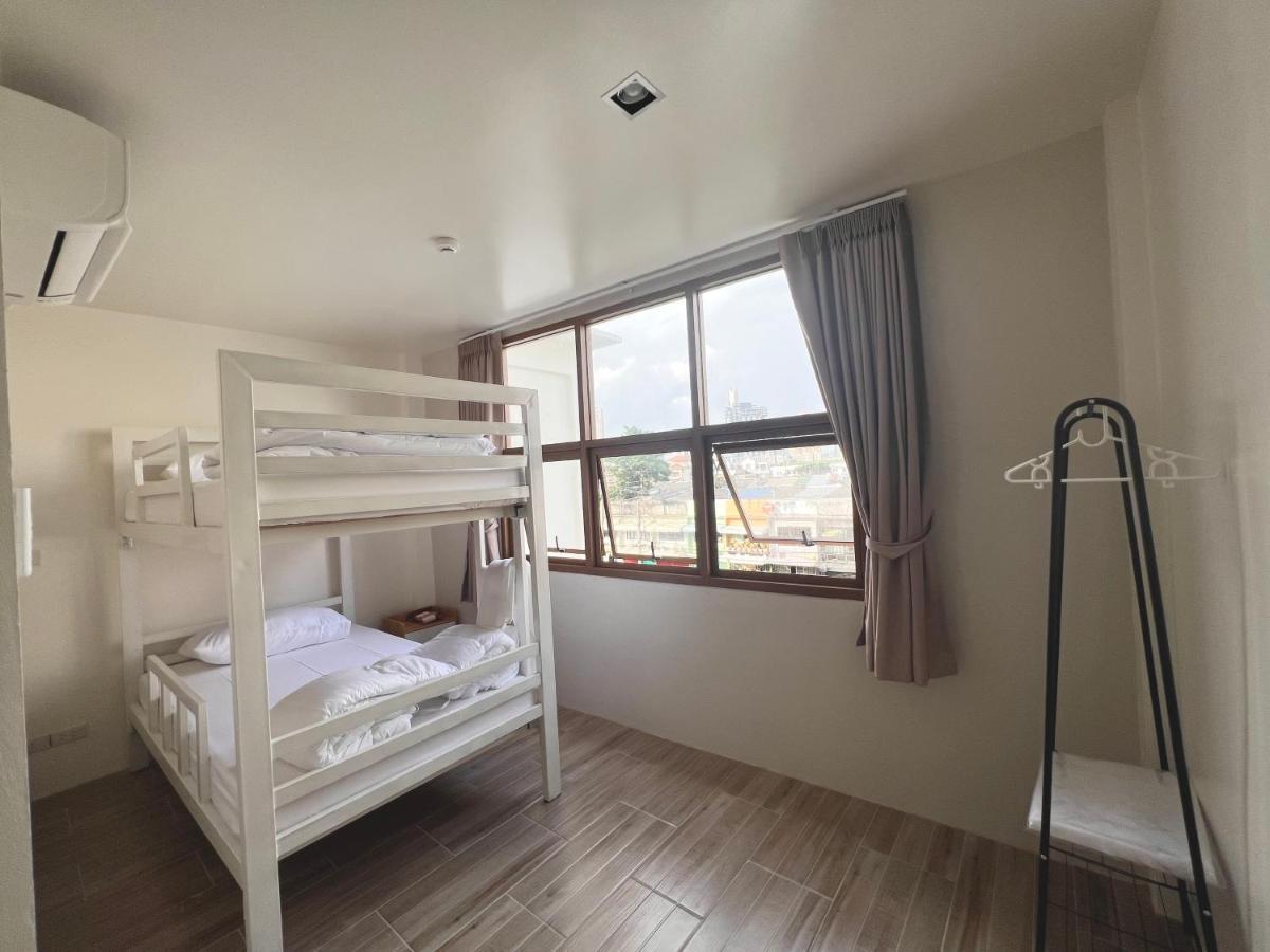 Krung Tone Hostel Bangkok Eksteriør bilde