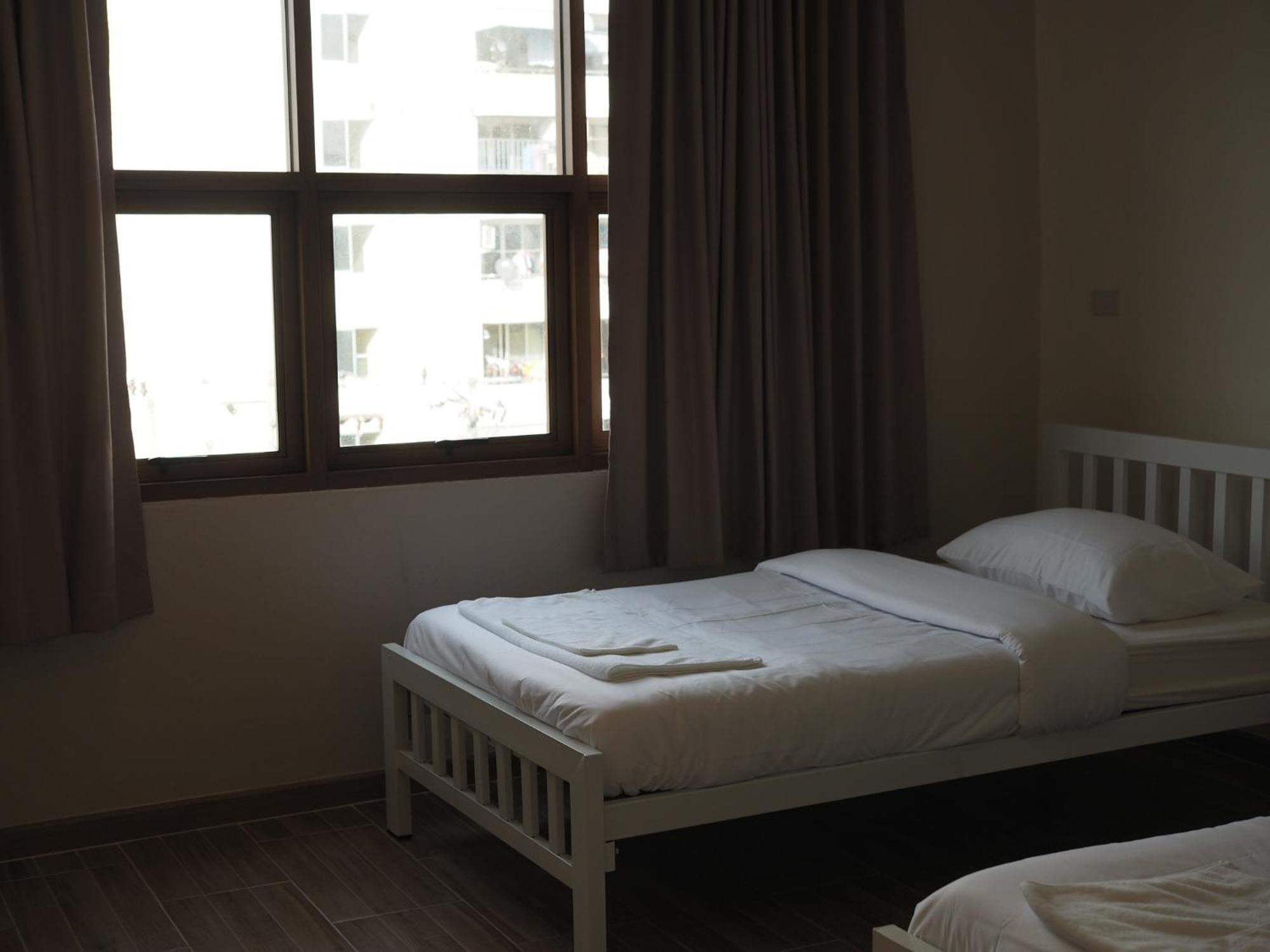 Krung Tone Hostel Bangkok Eksteriør bilde
