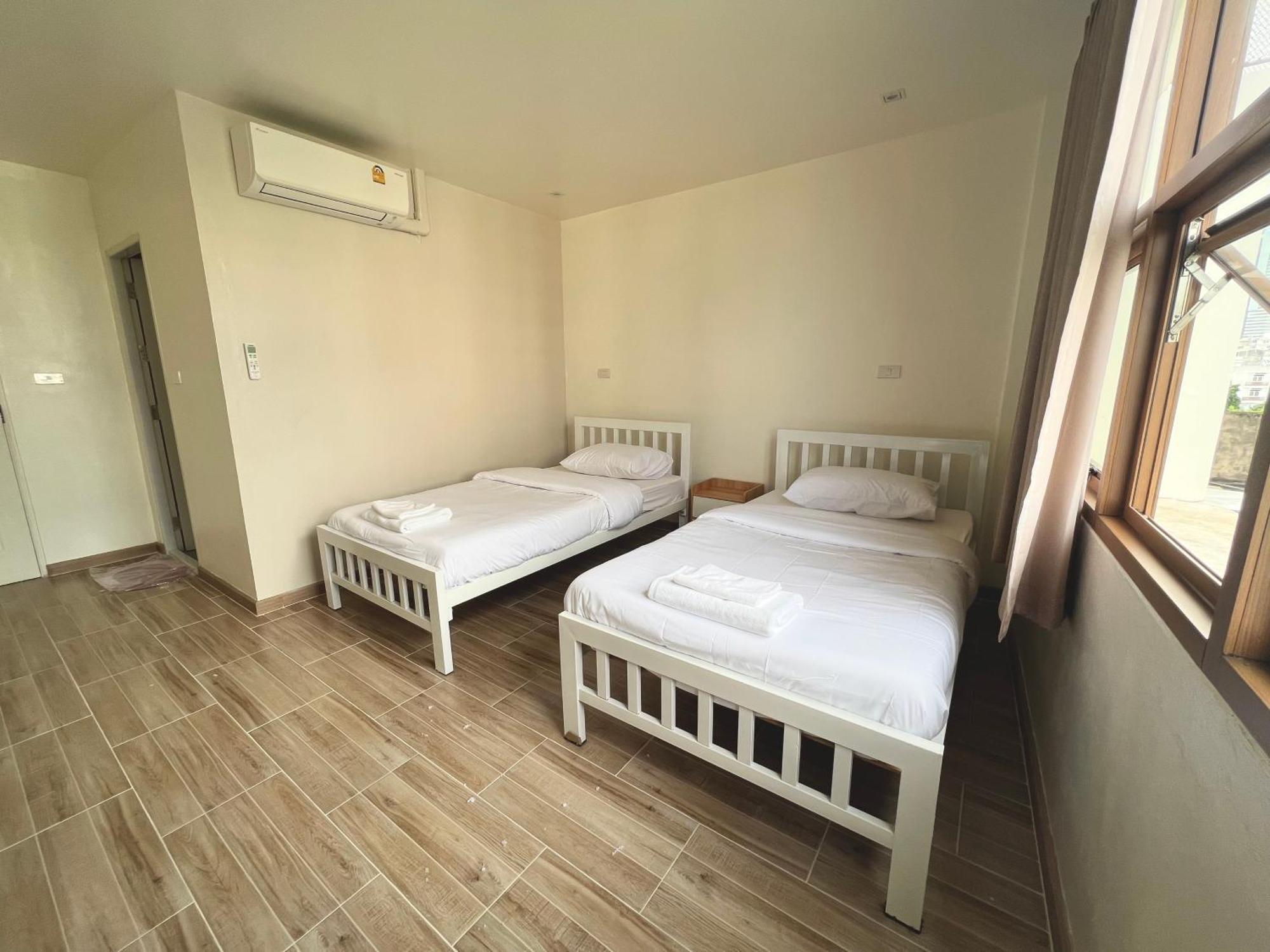 Krung Tone Hostel Bangkok Eksteriør bilde